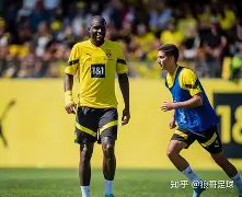 FB体育官方网站-弗赖堡逼平劲敌，实力有所提升为取胜预兆